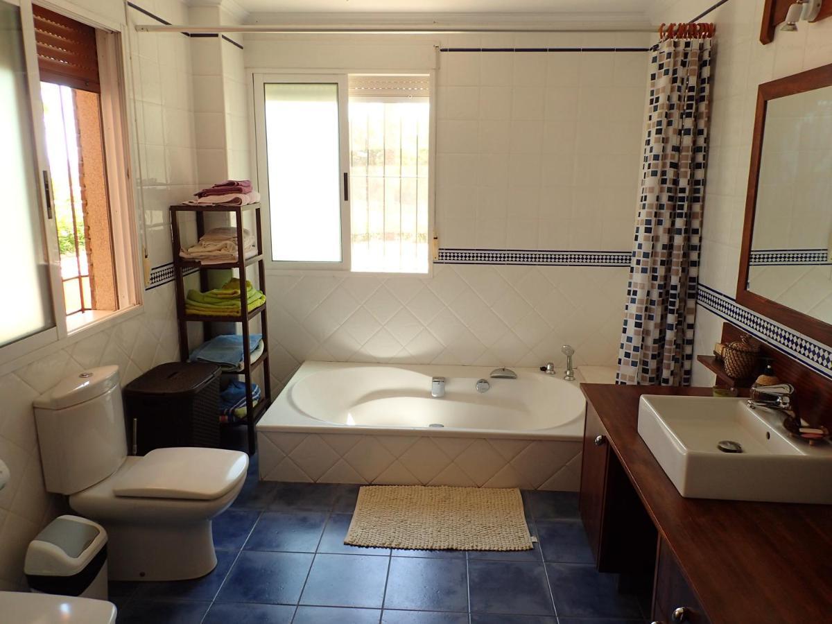 Villa Buganvilla Elche Dış mekan fotoğraf