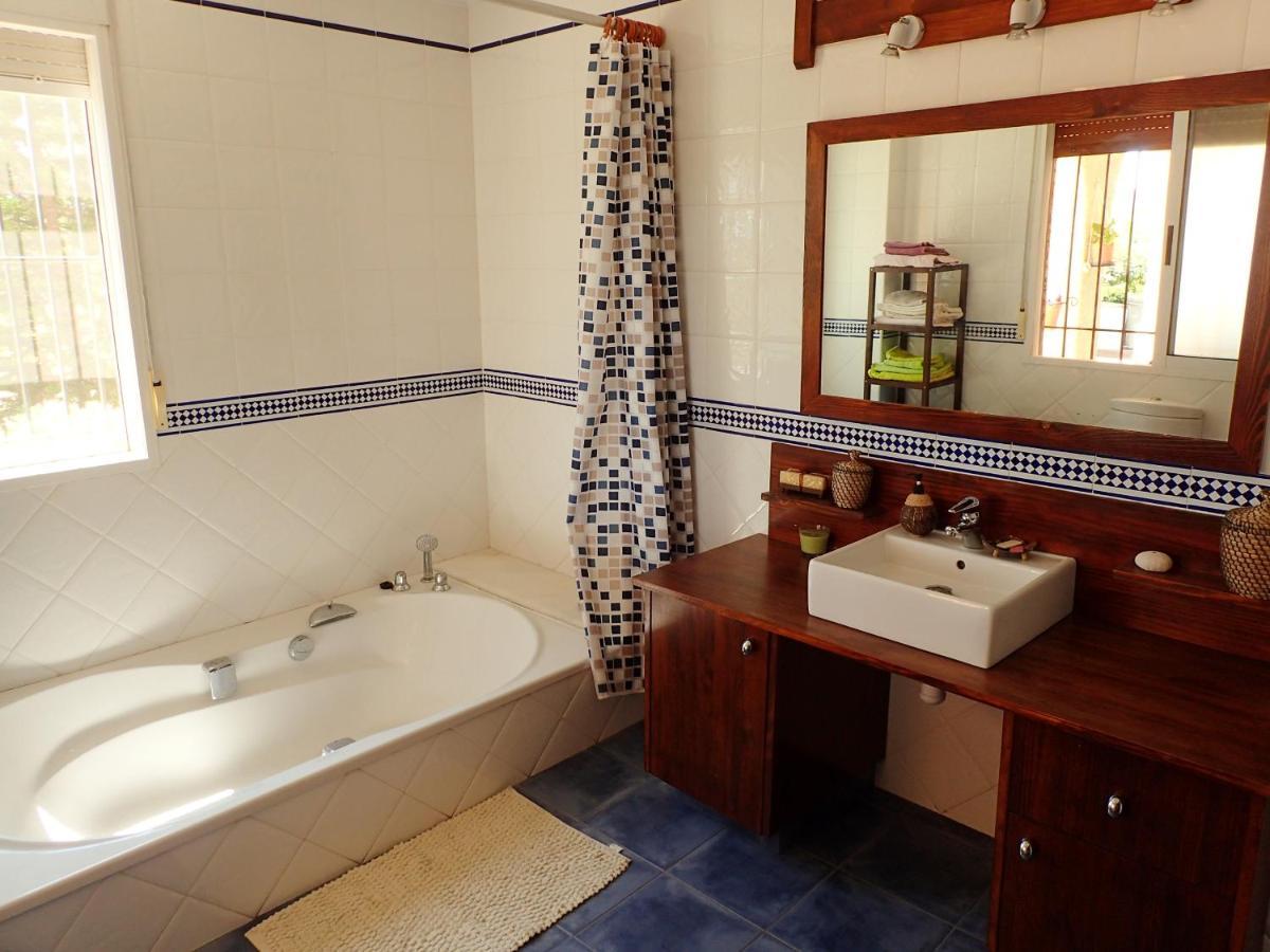 Villa Buganvilla Elche Dış mekan fotoğraf